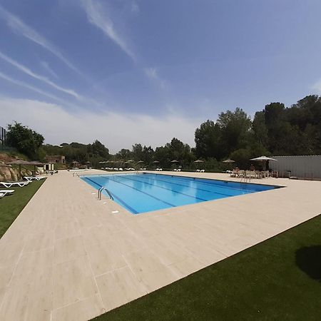 Camping El Pasqualet Hotel Caldes De Montbui Buitenkant foto