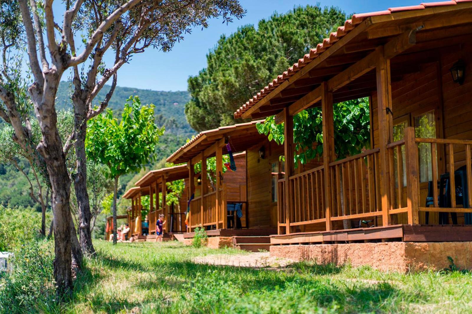 Camping El Pasqualet Hotel Caldes De Montbui Buitenkant foto
