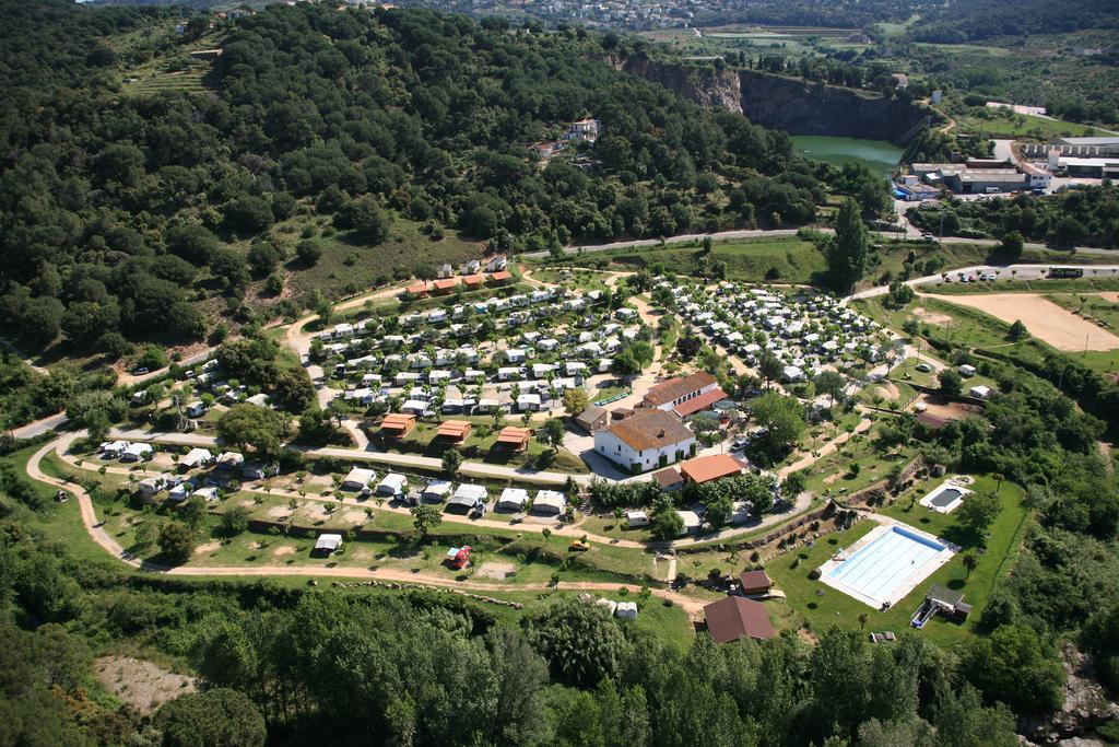 Camping El Pasqualet Hotel Caldes De Montbui Buitenkant foto