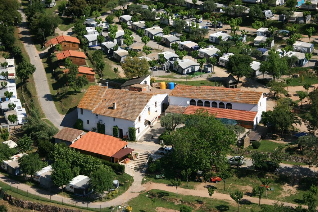 Camping El Pasqualet Hotel Caldes De Montbui Buitenkant foto