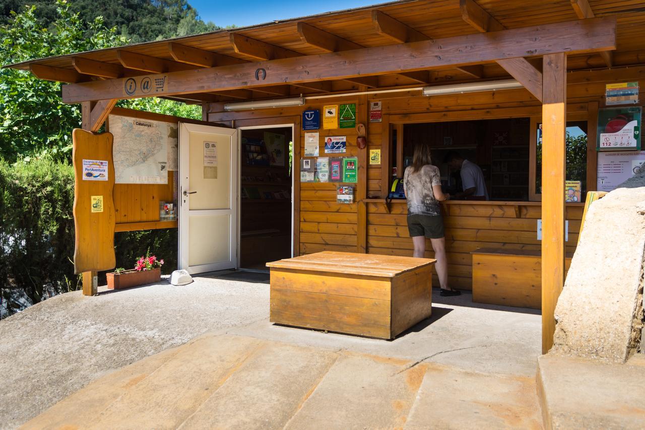 Camping El Pasqualet Hotel Caldes De Montbui Buitenkant foto